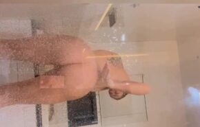 Videos da Debora Peixoto pelada no chuveiro